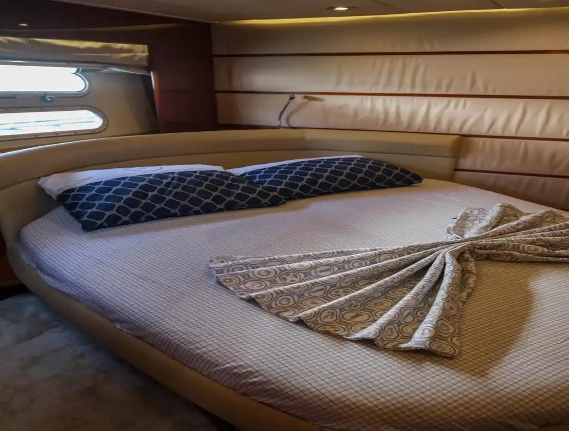 Antalya Yat Kiralama 15m Prestige 505
